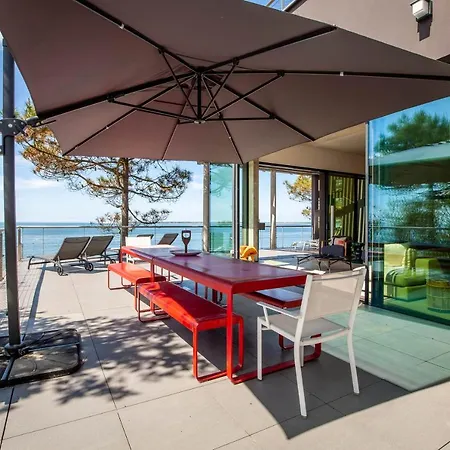 Ciel Et Mer بيت ضيافة *